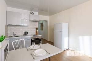 Студия квартира, посуточно, 28м2, 13/17 этаж