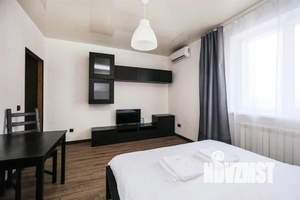 1-к квартира, посуточно, 40м2, 1/1 этаж