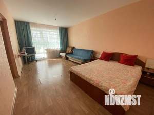 2-к квартира, посуточно, 49м2, 1/10 этаж
