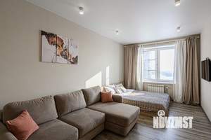 1-к квартира, посуточно, 40м2, 13/25 этаж