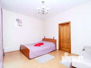 3-к квартира, посуточно, 100м2, 1/1 этаж