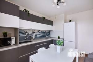 2-к квартира, посуточно, 42м2, 7/10 этаж