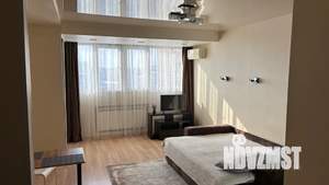 Студия квартира, посуточно, 30м2, 13/18 этаж