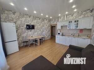 2-к квартира, посуточно, 50м2, 22/25 этаж