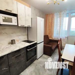 2-к квартира, посуточно, 70м2, 18/26 этаж