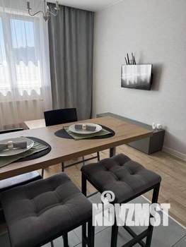 1-к квартира, посуточно, 50м2, 1/1 этаж