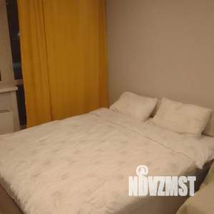 Студия квартира, посуточно, 24м2, 3/19 этаж