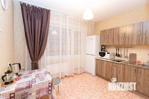 1-к квартира, посуточно, 38м2, 1/1 этаж