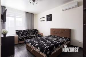 Студия квартира, посуточно, 60м2, 15/28 этаж