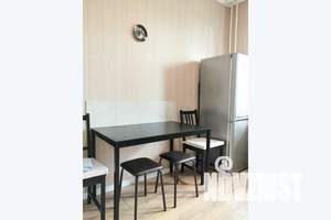 1-к квартира, посуточно, 40м2, 10/17 этаж