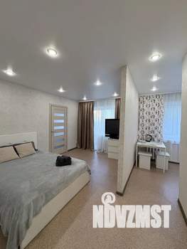 2-к квартира, посуточно, 47м2, 2/5 этаж