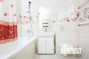 2-к квартира, посуточно, 55м2, 1/1 этаж