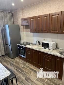 2-к квартира, на длительный срок, 70м2, 7/17 этаж