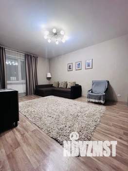 2-к квартира, посуточно, 65м2, 3/25 этаж