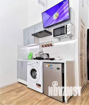 Студия квартира, посуточно, 22м2, 1/5 этаж