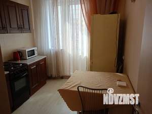 1-к квартира, посуточно, 33м2, 11/16 этаж