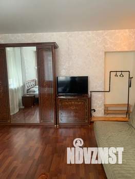 Студия квартира, посуточно, 32м2, 2/4 этаж