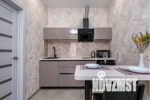 2-к квартира, посуточно, 40м2, 2/17 этаж