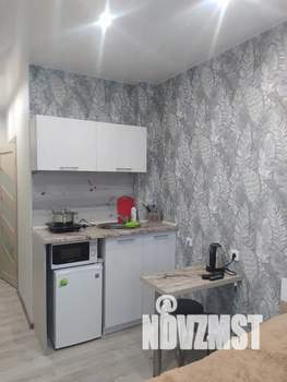 Студия квартира, посуточно, 13м2, 2/5 этаж