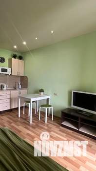 Студия квартира, посуточно, 30м2, 11/18 этаж