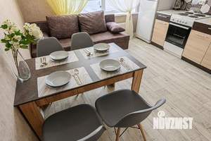 2-к квартира, посуточно, 65м2, 8/25 этаж