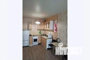 1-к квартира, посуточно, 35м2, 6/9 этаж