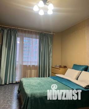 1-к квартира, посуточно, 40м2, 8/10 этаж