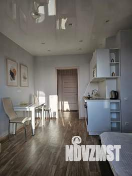 Студия квартира, посуточно, 30м2, 21/25 этаж