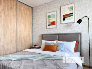 Студия квартира, посуточно, 40м2, 21/25 этаж