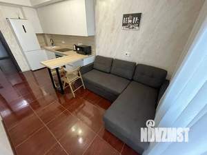 1-к квартира, посуточно, 45м2, 7/25 этаж