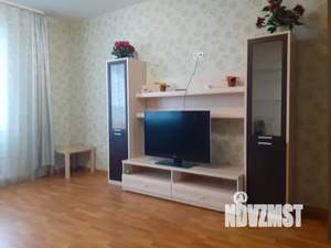 2-к квартира, посуточно, 79м2, 4/25 этаж
