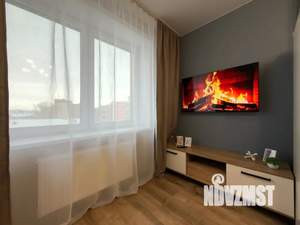 Студия квартира, посуточно, 35м2, 8/25 этаж