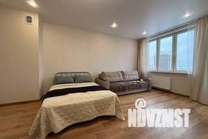 1-к квартира, посуточно, 35м2, 9/17 этаж