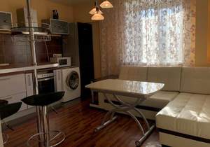 1-к квартира, на длительный срок, 52м2, 2/10 этаж