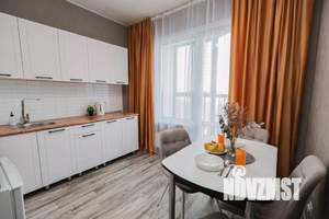 1-к квартира, посуточно, 38м2, 1/1 этаж
