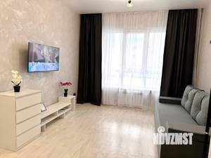 1-к квартира, посуточно, 42м2, 12/17 этаж