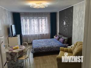 Студия квартира, посуточно, 25м2, 13/18 этаж