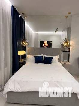 Студия квартира, посуточно, 30м2, 18/25 этаж