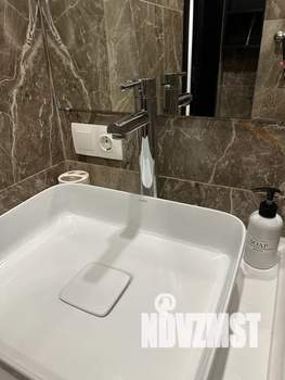 Студия квартира, посуточно, 35м2, 18/20 этаж