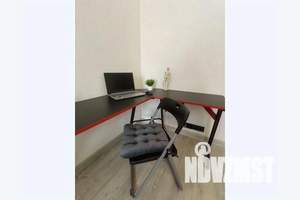 1-к квартира, посуточно, 38м2, 2/18 этаж