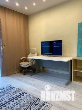 1-к квартира, посуточно, 39м2, 8/18 этаж
