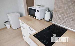 Студия квартира, посуточно, 27м2, 13/25 этаж