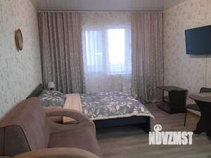 Студия квартира, посуточно, 30м2, 10/18 этаж