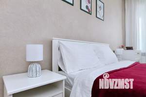 1-к квартира, посуточно, 37м2, 8/10 этаж