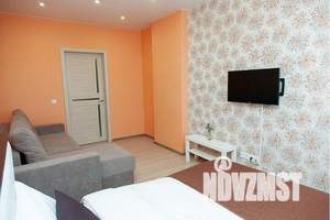 1-к квартира, посуточно, 42м2, 23/25 этаж
