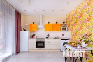 Студия квартира, посуточно, 44м2, 13/24 этаж