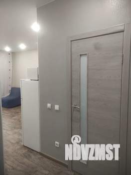 Студия квартира, посуточно, 28м2, 12/25 этаж