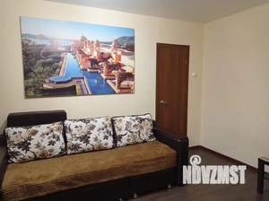 2-к квартира, посуточно, 44м2, 4/5 этаж