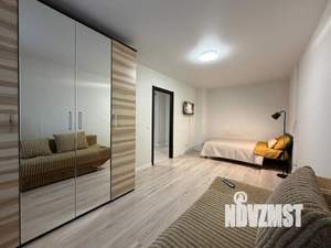 1-к квартира, посуточно, 50м2, 1/1 этаж