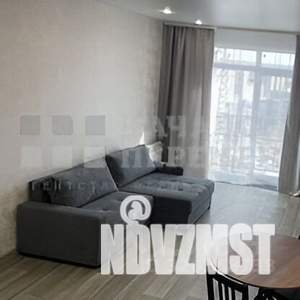 Студия квартира, на длительный срок, 35м2, 20/24 этаж